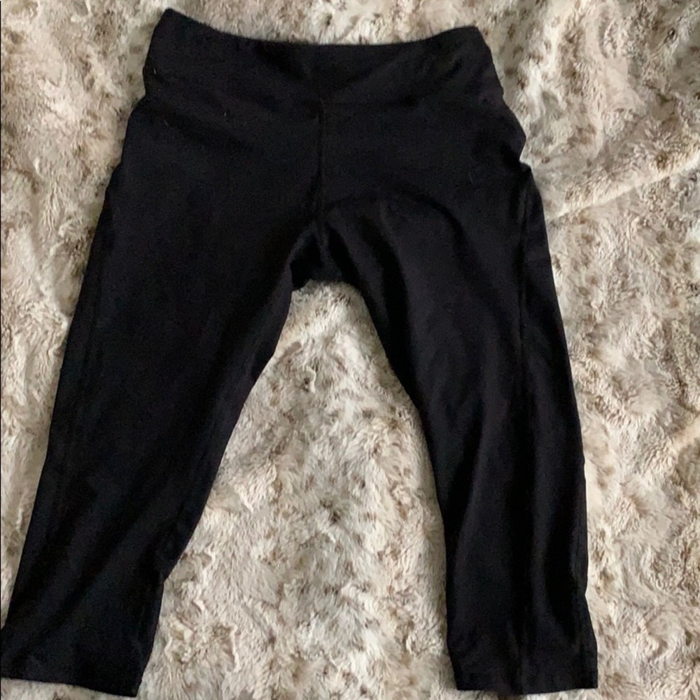 Black leggings